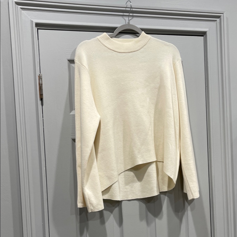 Entro Off-White Asymmetrical Sweater